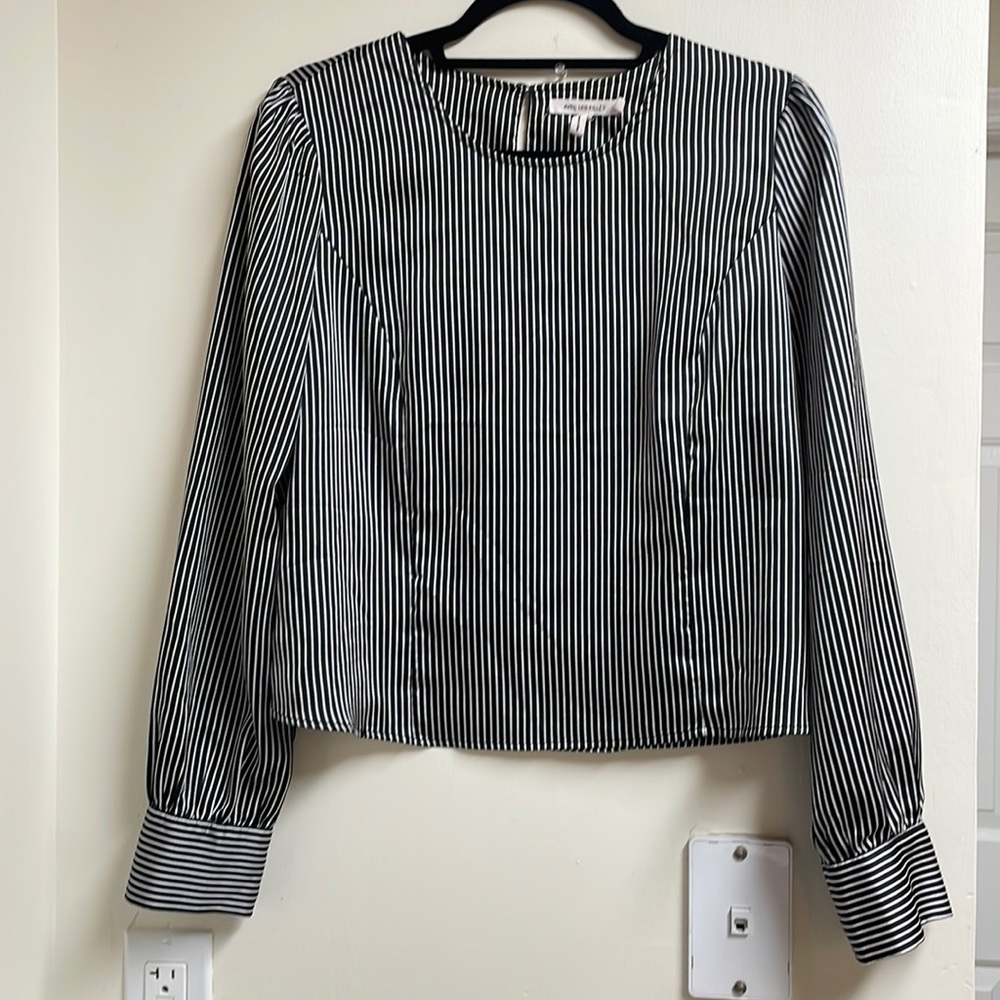Beautiful long sleeve blouse